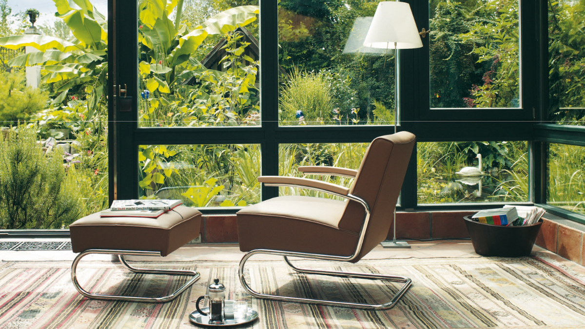 Thonet Lounge & Living – Gratis voetenbank bij loungestoel

